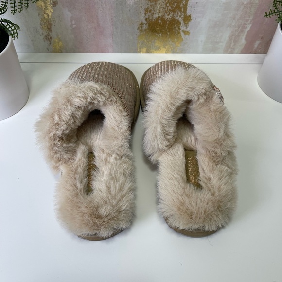 Michael Kors Janis Slipper Size 7 - Picture 3 of 5